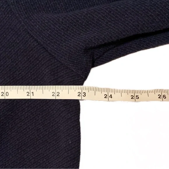 Robert Graham Deep Blue Zip-Up Sweater - Picture 4 of 6